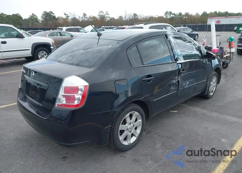 2009 Nissan Sentra 2.0S z USA, uszkodzony, nr VIN 3N1AB61E59L612810